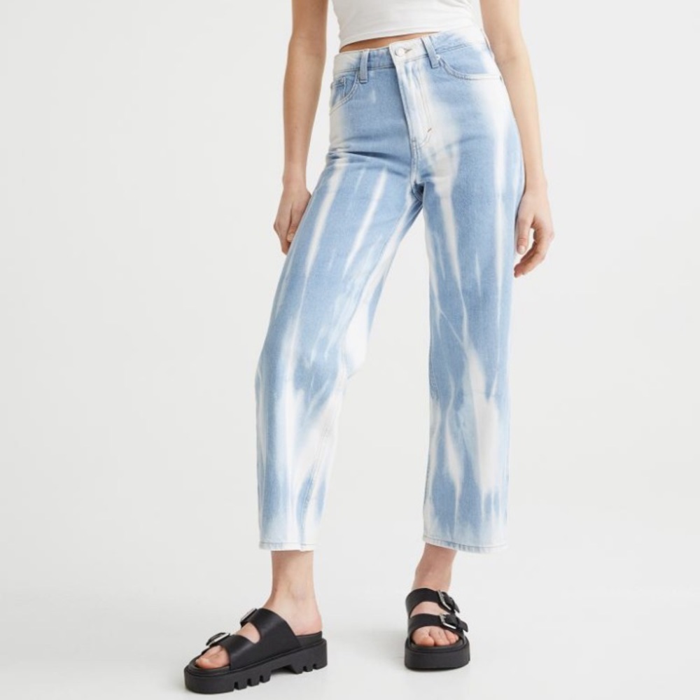 Loose Straight High Waisted Jeans